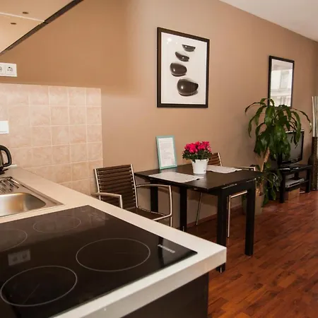 Apartment Gloria
